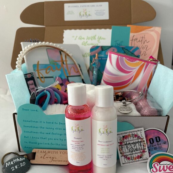 Hair It Is Gift Box by Faith By Girl Glam - Picture 3 of 3